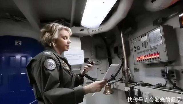 任何一艘美航母上，都要带足大量女兵？她们在航母上有什么作用？ 提升战斗力与效率